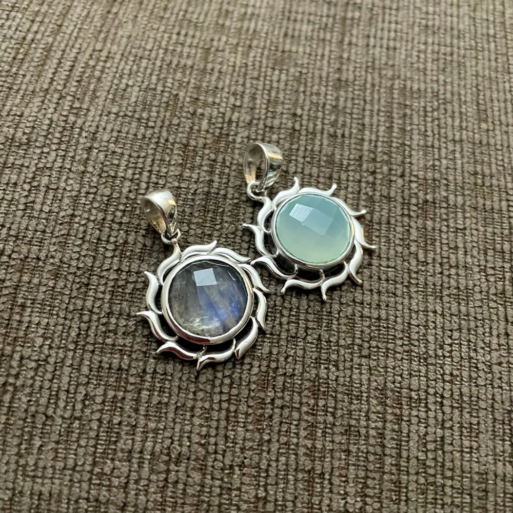 Sterling Silver sunburst necklace
